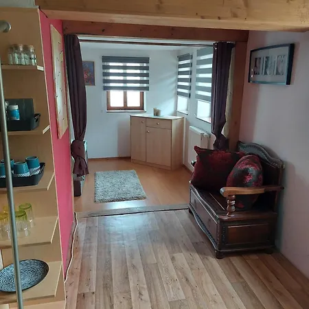 4 Zimmer